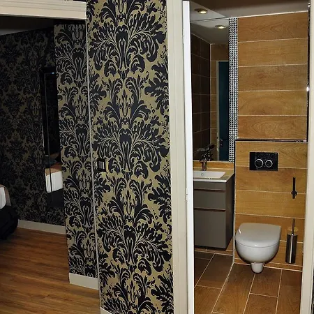 Du Mont Blanc Hotel 2*