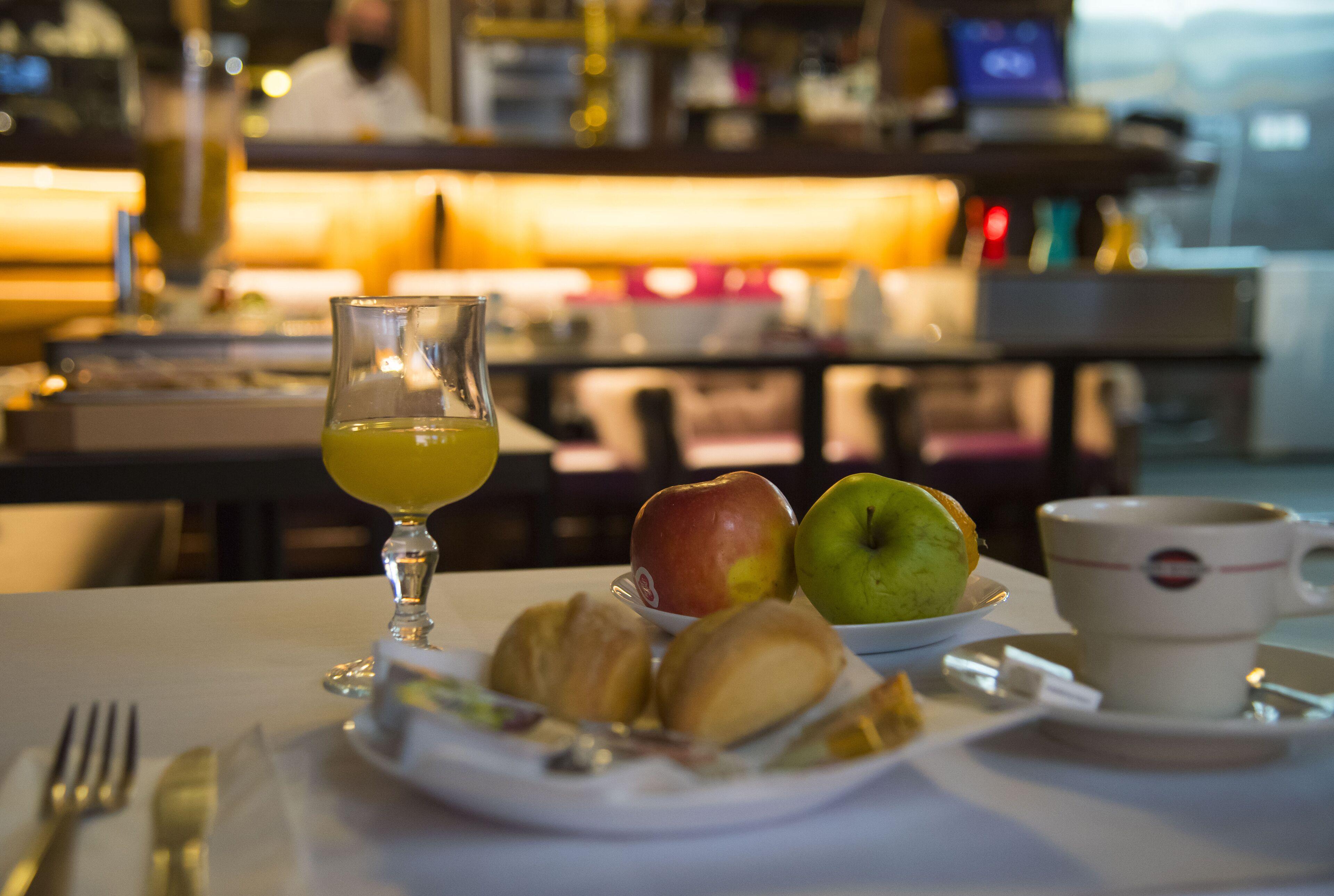 Du Mont Blanc 2* Paris